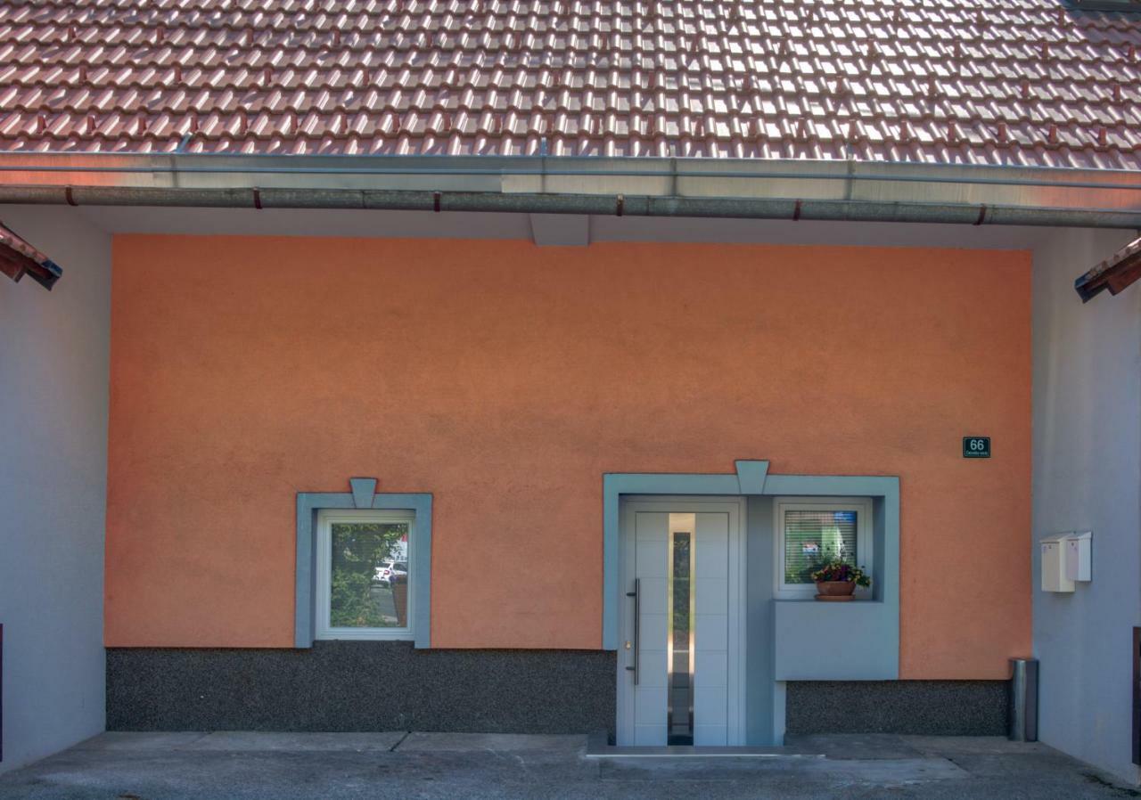 Apartment Pod Velbi Ljubljana Kültér fotó